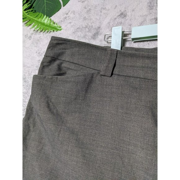 LANE BRYANT Women Dress Pants Solid Green Straight Leg Flat Front SIZE 22 - Picture 9 of 12